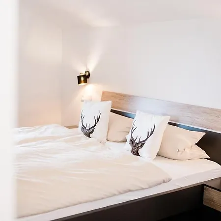 - Haus Am Sonnenhang *